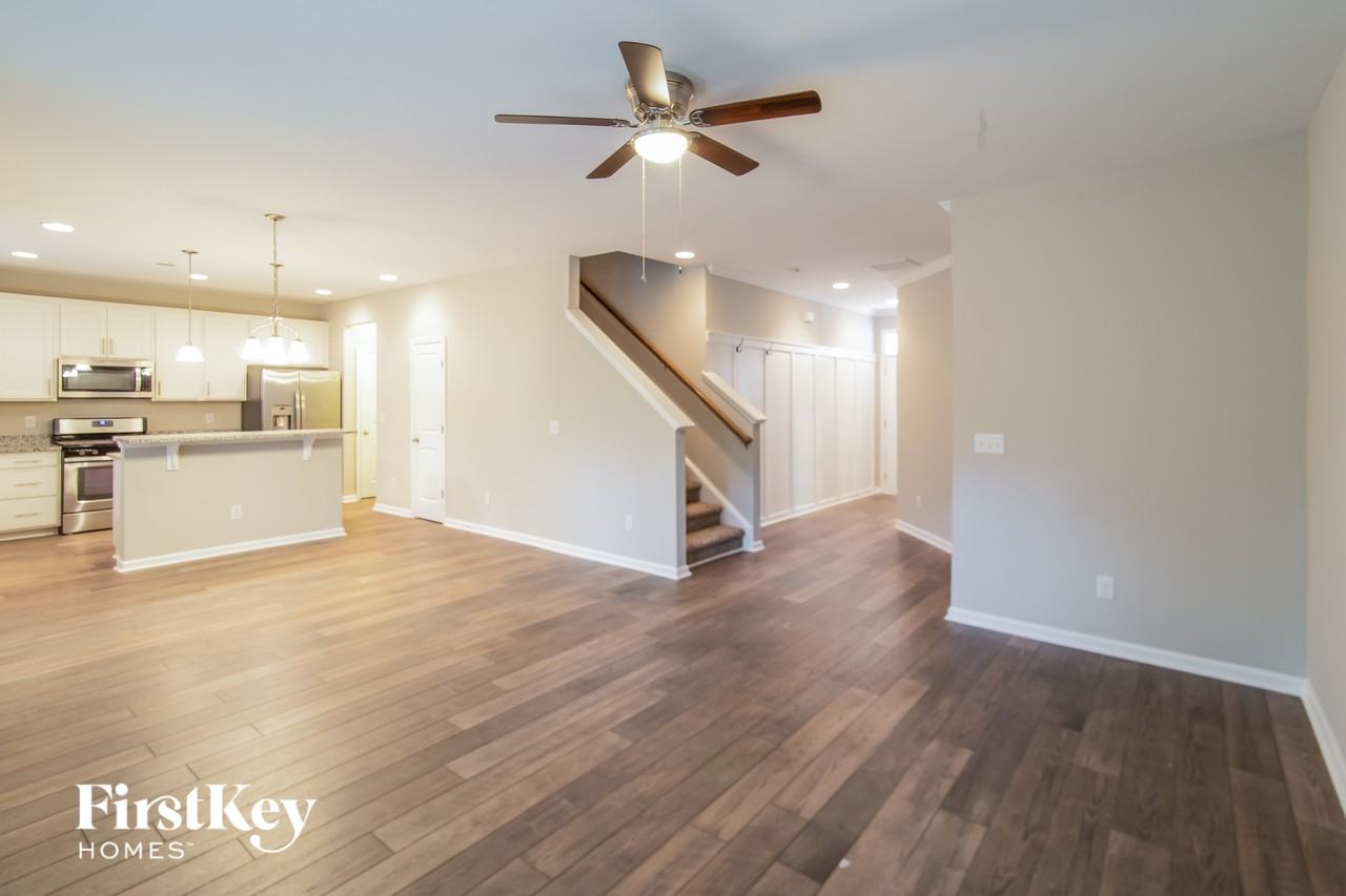 109 Ashley Bluffs Rd - Photo 5 of 15