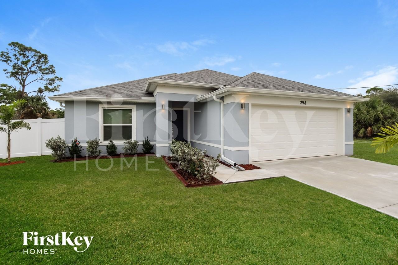 298 Ontario St Nw - Photo 2 of 15