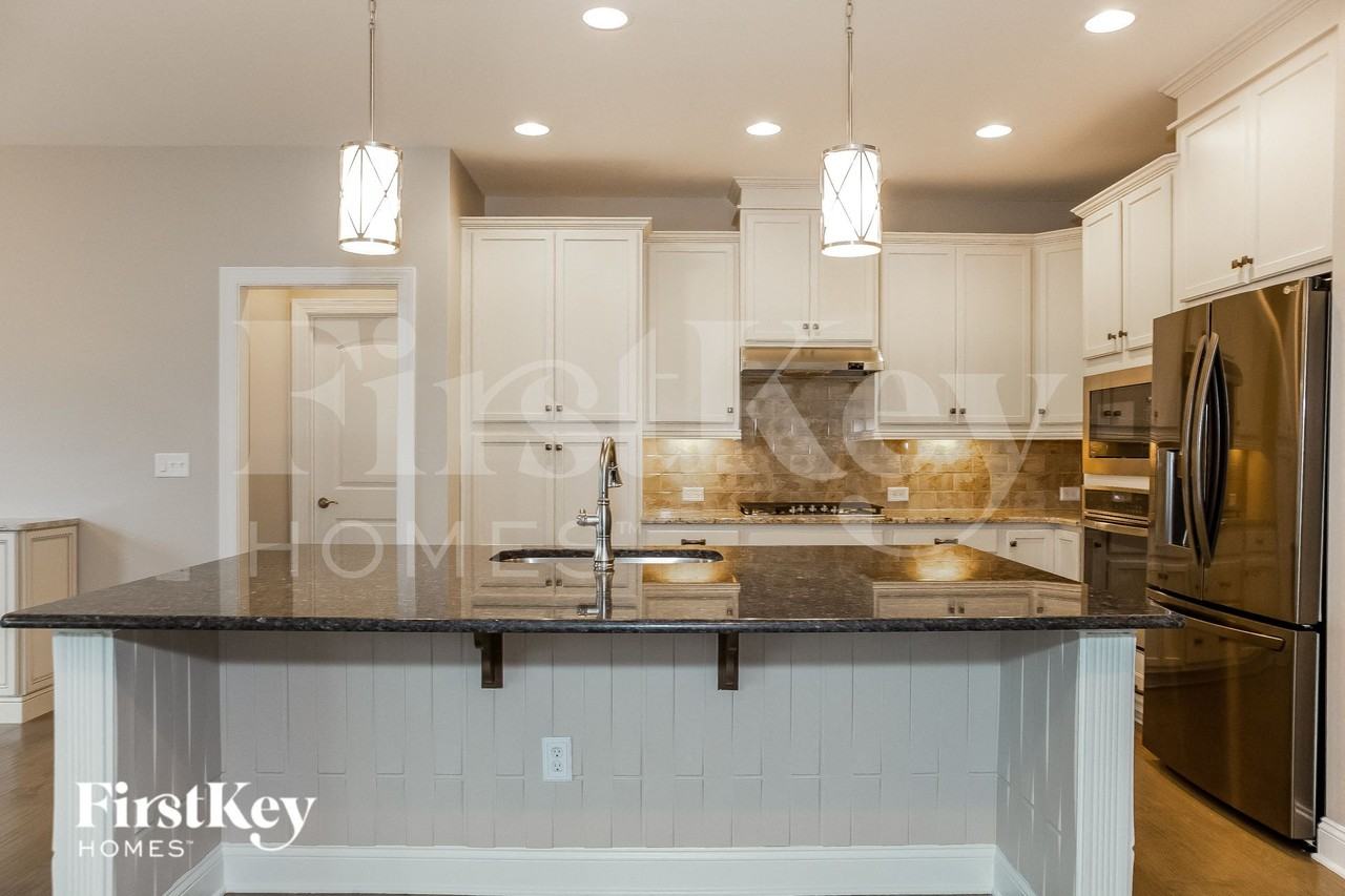 740 Wood Lily Dr - Photo 7 of 15