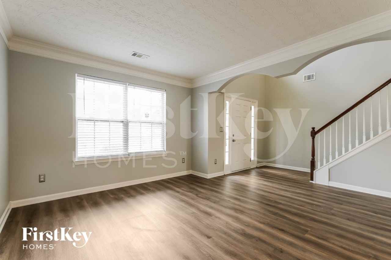 180 Pendergrass Farms Cir - Photo 3 of 19