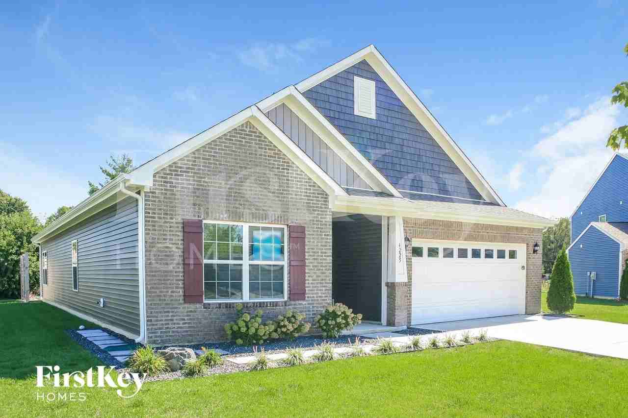 4225 Tiana Cir - Photo 2 of 15