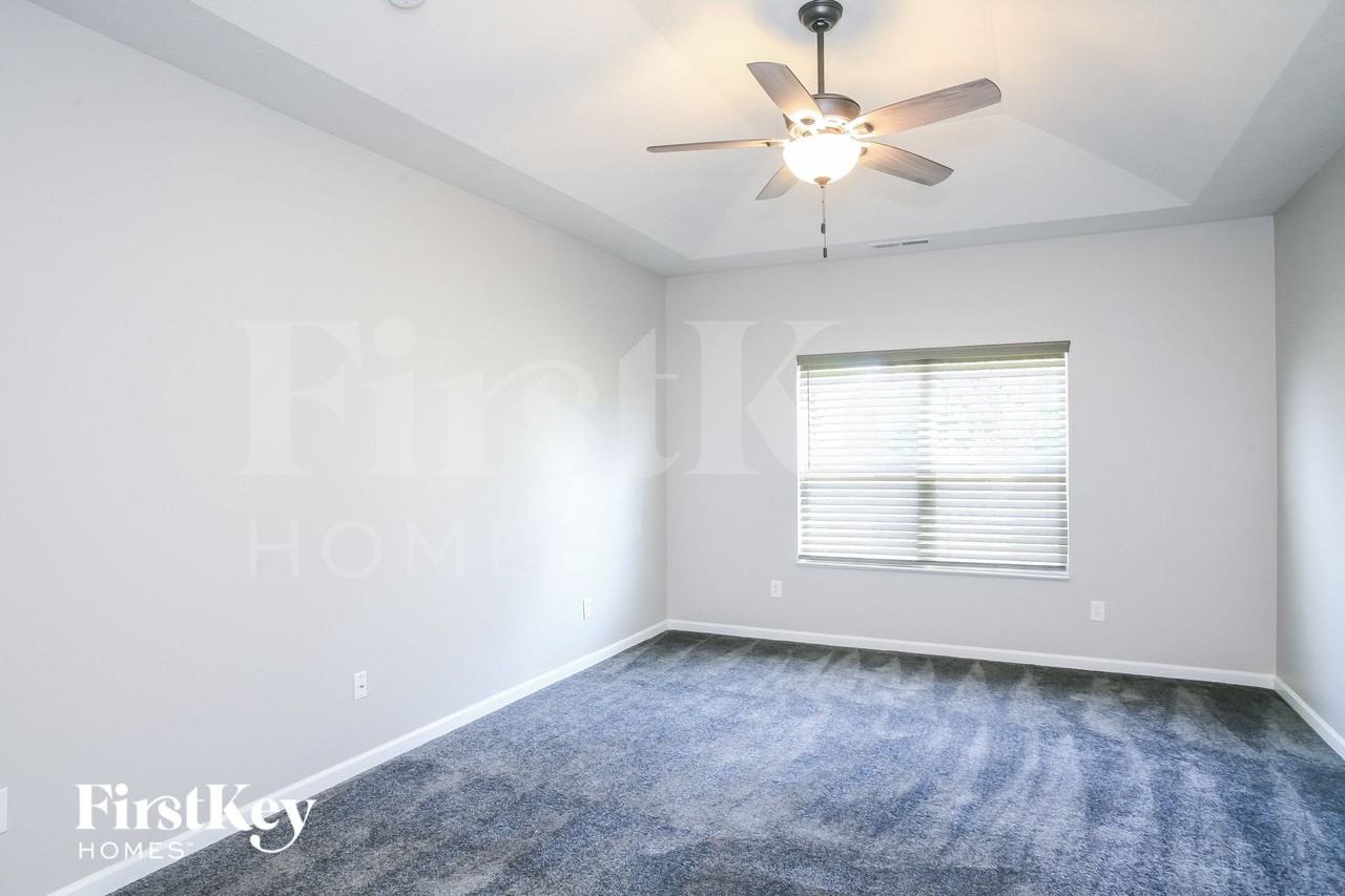 4225 Tiana Cir - Photo 7 of 15