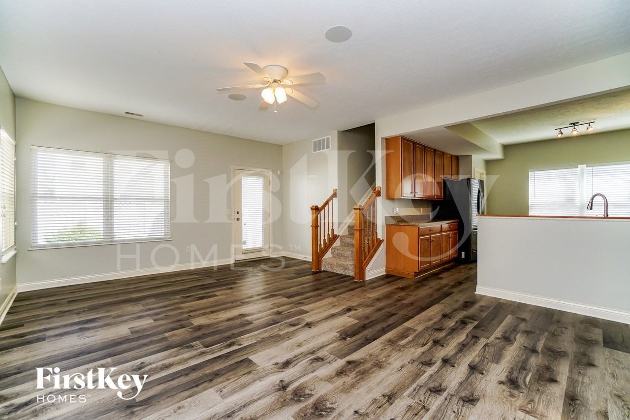 1964 Caplinger Dr - Photo 3 of 15