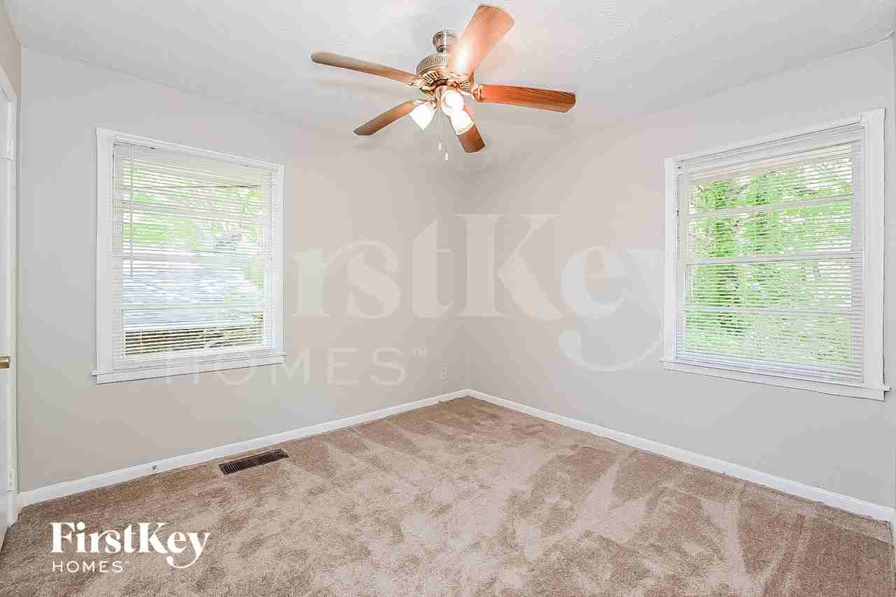 5632 Cypress Dr - Photo 7 of 15