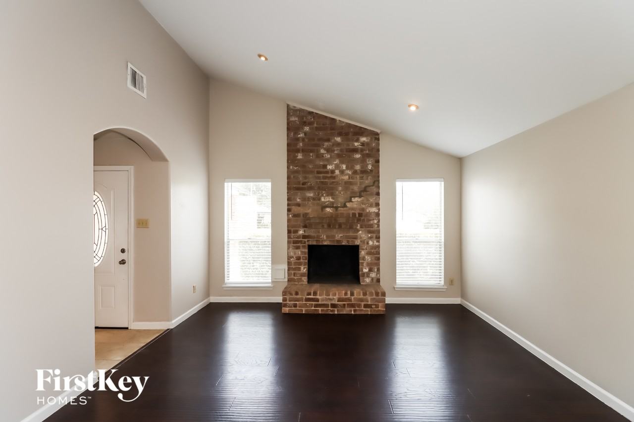 3618 Quail Meadow Dr - Photo 3 of 15