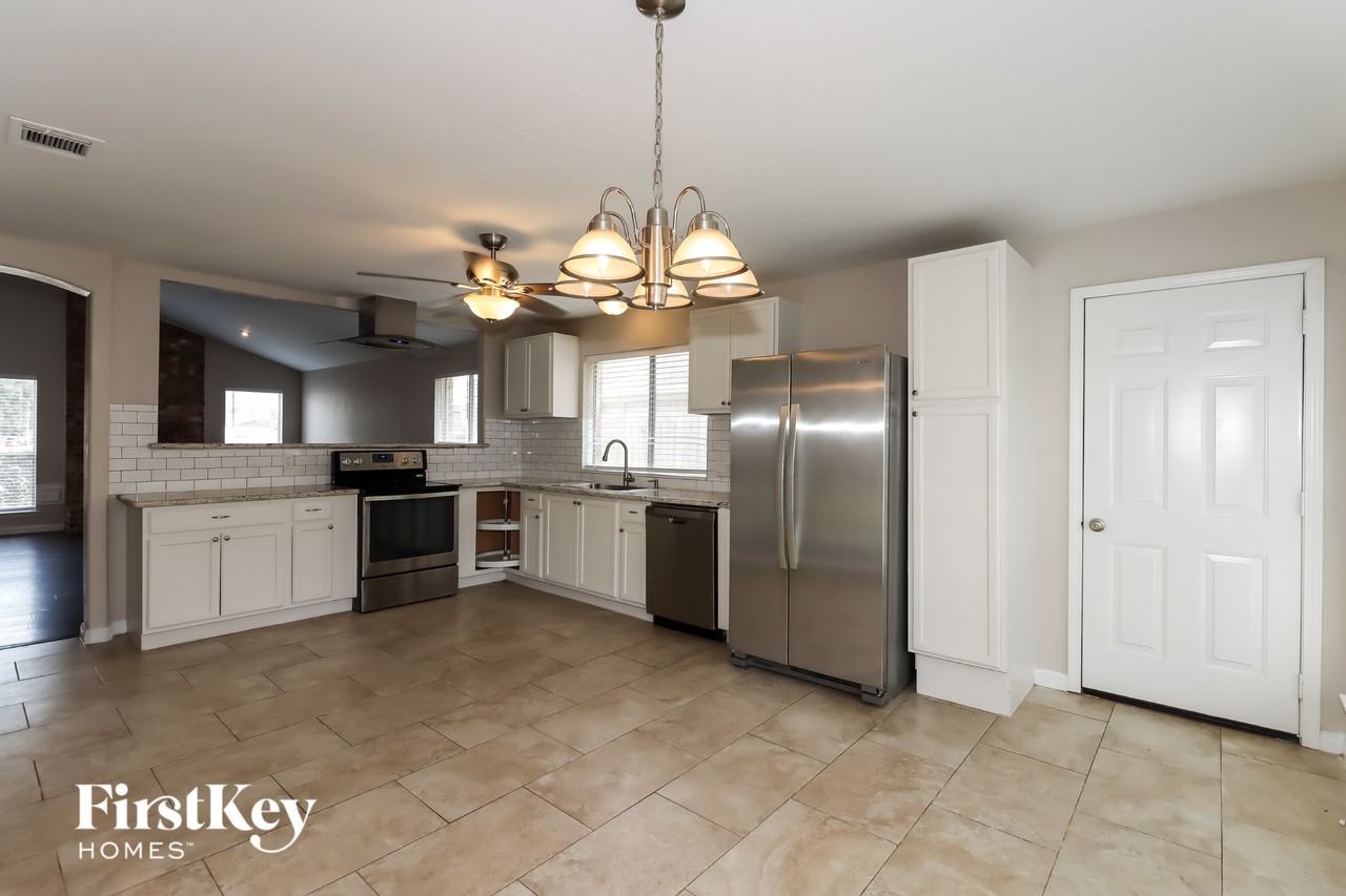 3618 Quail Meadow Dr - Photo 5 of 15