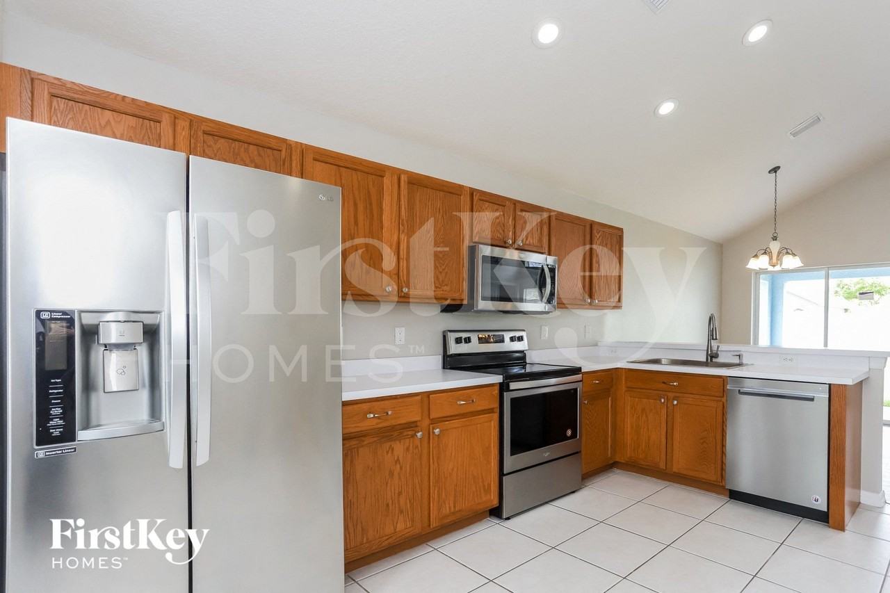 811 15th St Ne - Photo 5 of 15