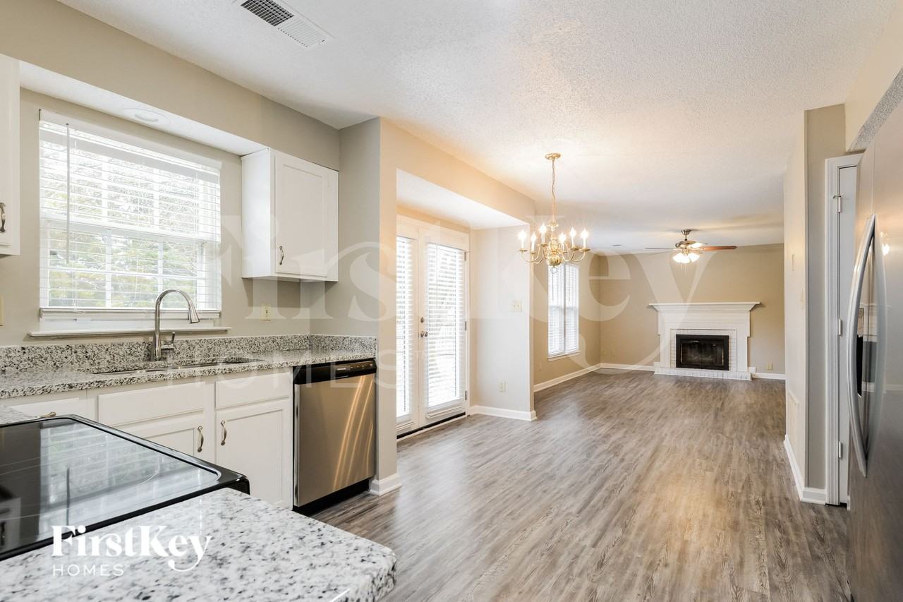 6326 S Bend Ln - Photo 7 of 15