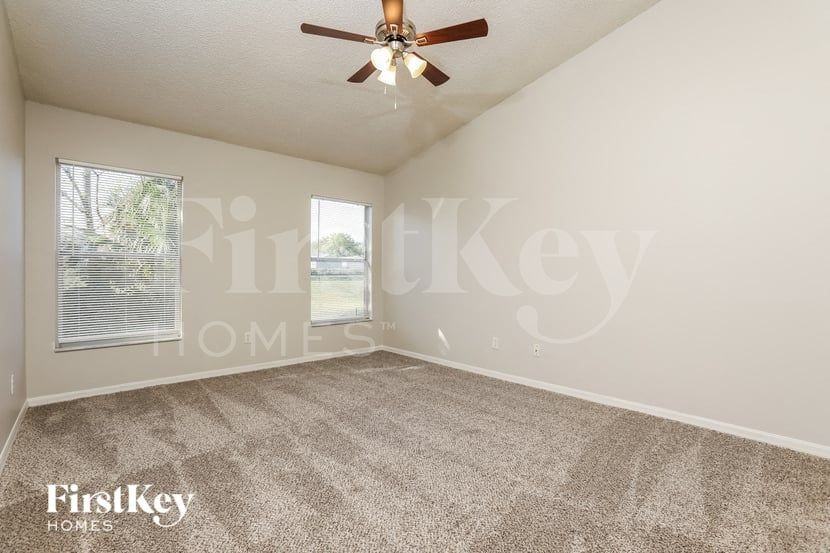 7594 Groveoak Dr - Photo 6 of 15