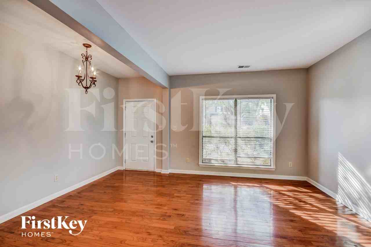 753 Forest Lakes Dr - Photo 2 of 16