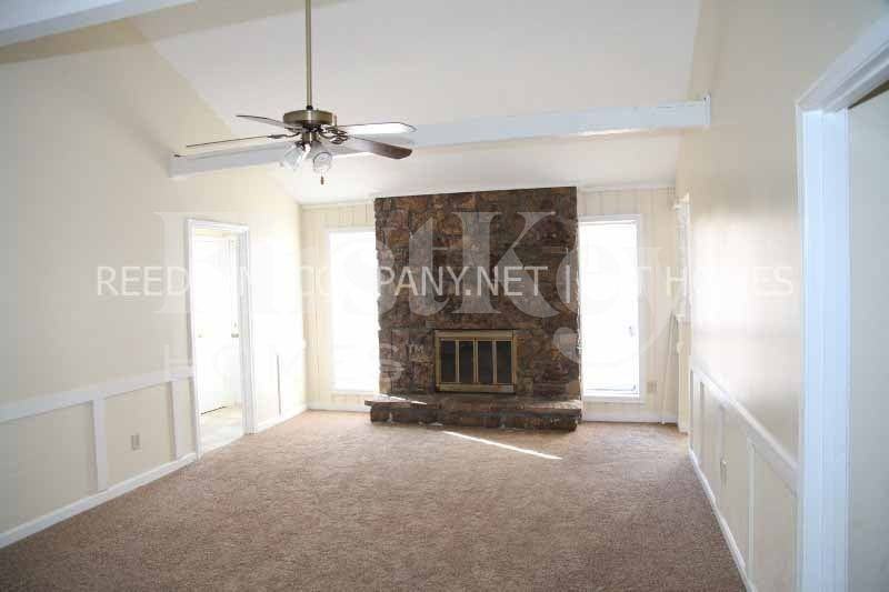 7197 Deventer Cv - Photo 2 of 10