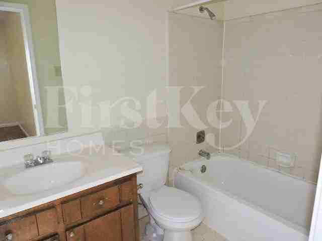 7197 Deventer Cv - Photo 7 of 10