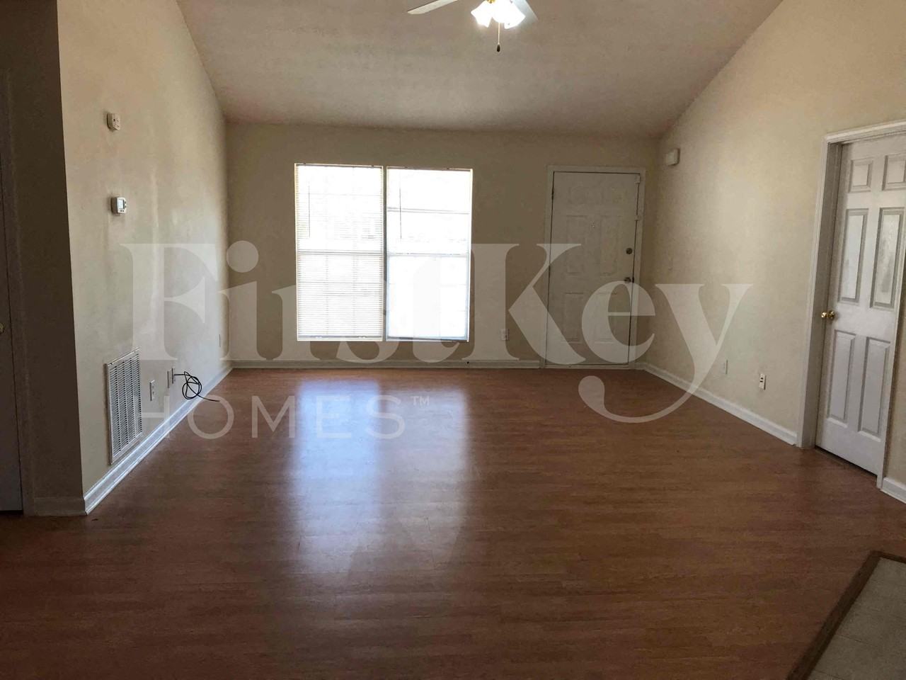 420 Underwood Ct - Photo 2 of 17