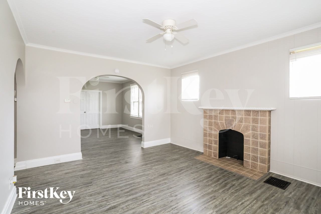 3414 Corrine Ave - Photo 5 of 19
