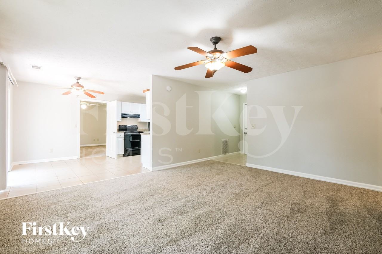 1675 Pilgrim Way - Photo 6 of 19