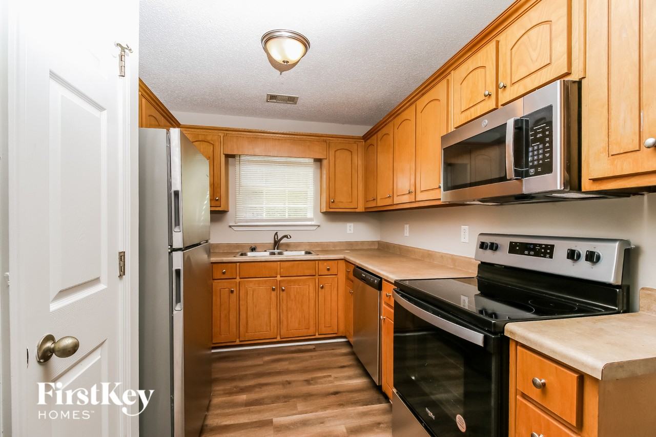 115 Kendall Ln - Photo 6 of 16