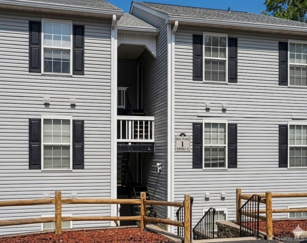 1 Lexington Hl