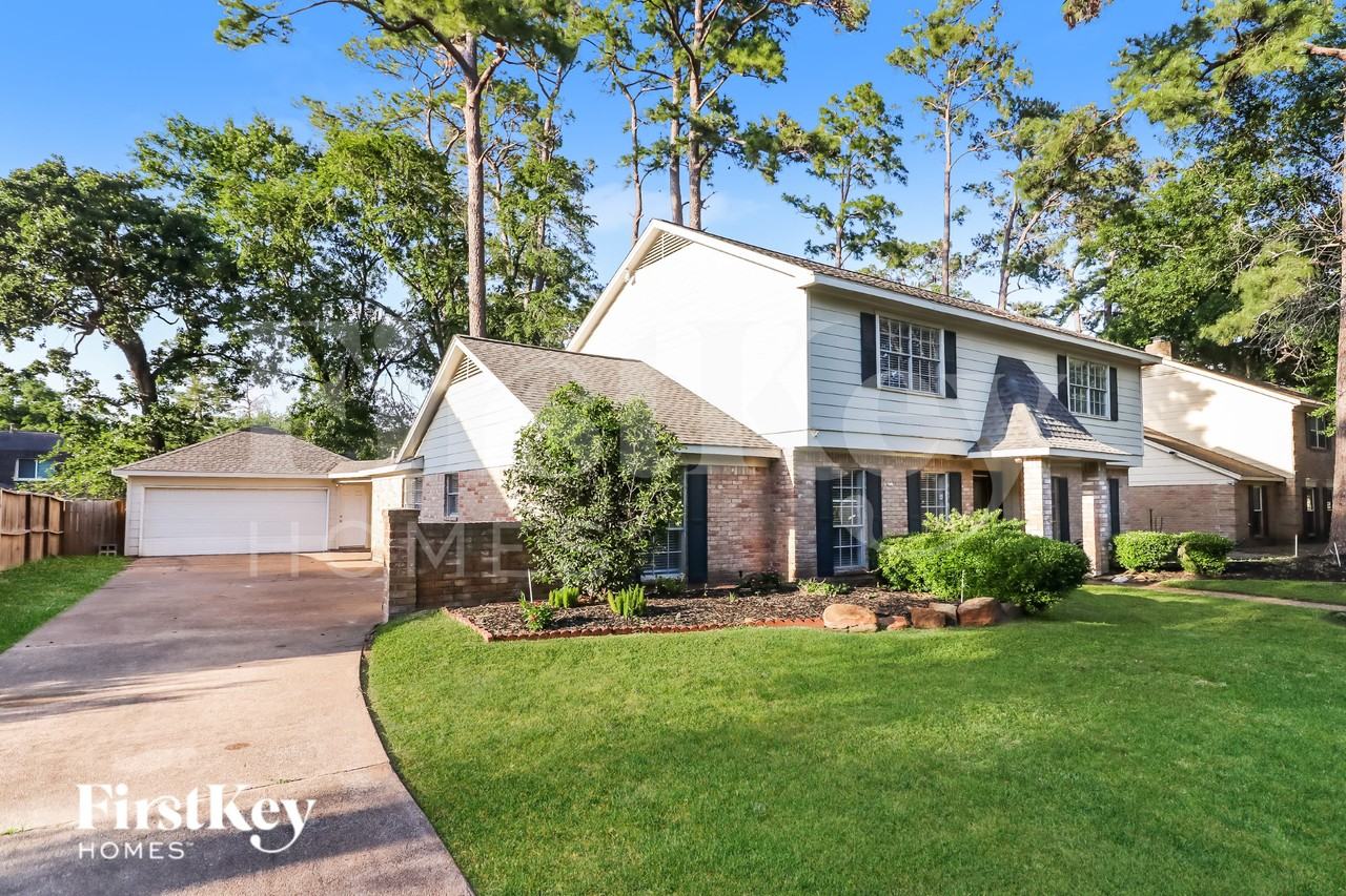 10530 Jaycreek Dr - Photo 2 of 16