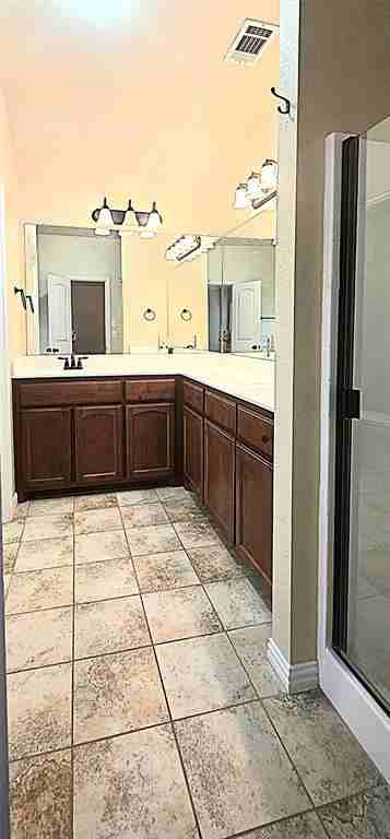 101 Hummingbird Dr - Photo 6 of 11