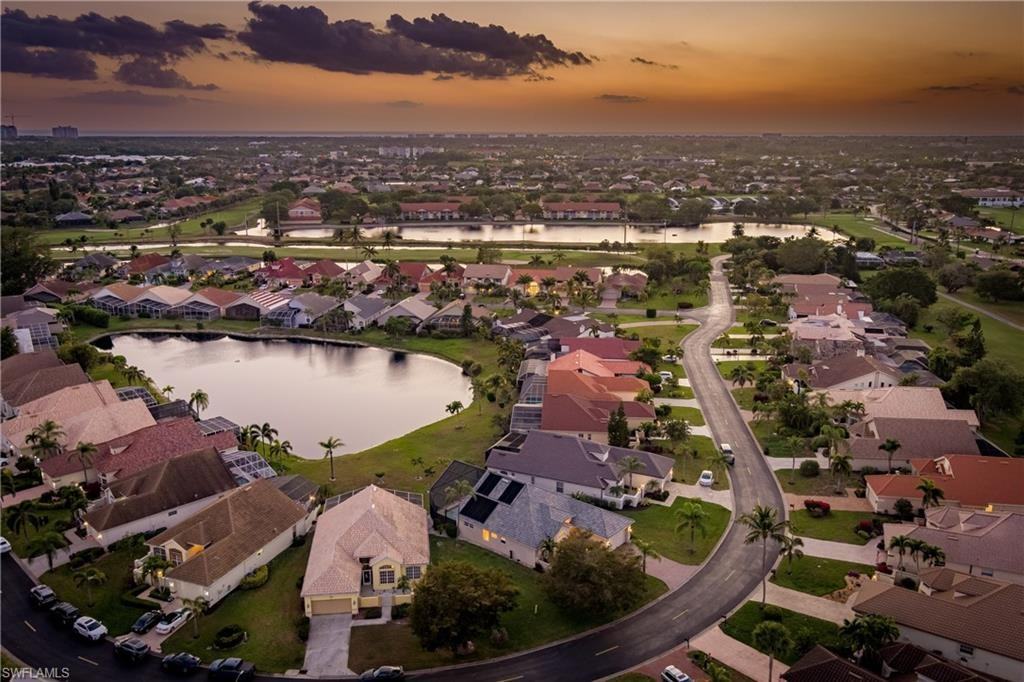 28460 Highgate Dr - Photo 6 of 45