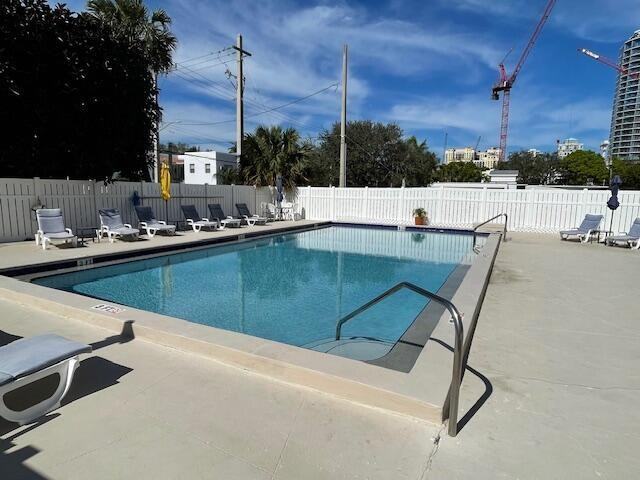 1601 S Flagler Dr - Photo 2 of 34