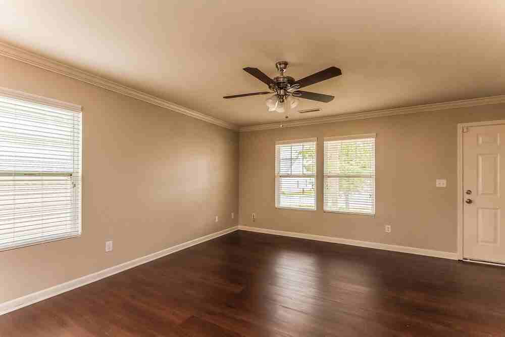 1120 Black Diamond Dr - Photo 3 of 15