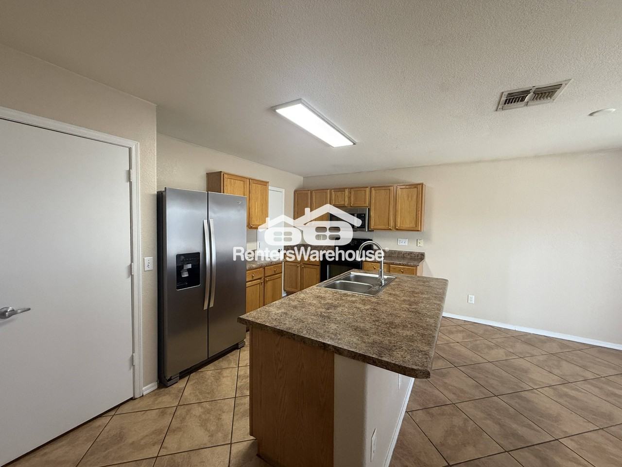 2607 S 71st Dr - Photo 7 of 17