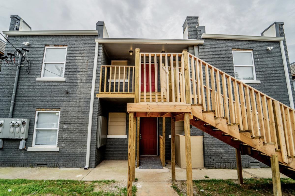 2321 Nw 12th St #A - Photo 2 of 7