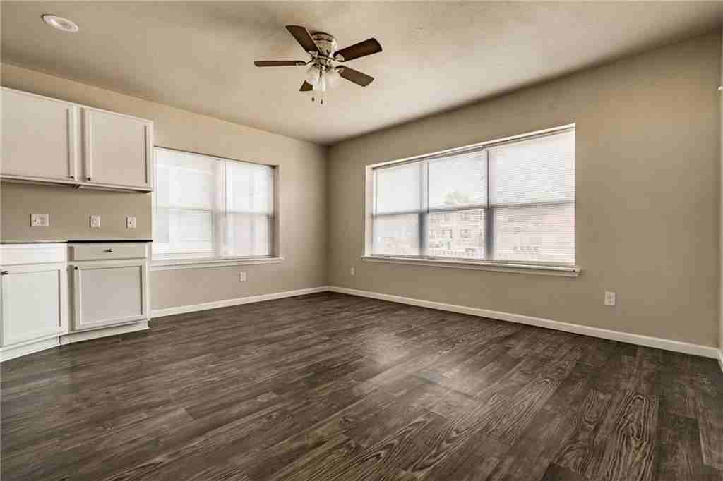 2321 Nw 12th St #A - Photo 4 of 7