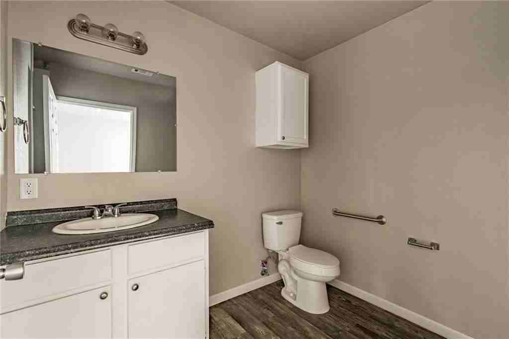 2321 Nw 12th St #A - Photo 5 of 7