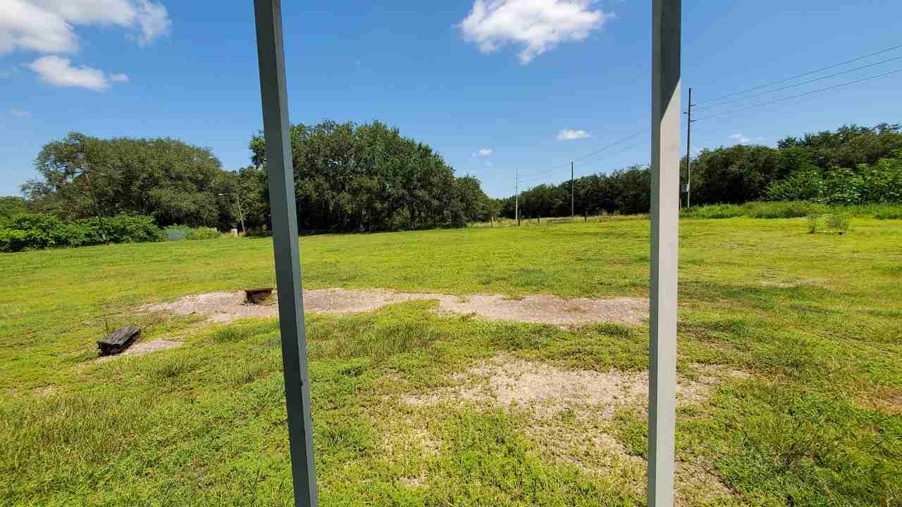 1002 Daniels St #5 - Photo 6 of 6