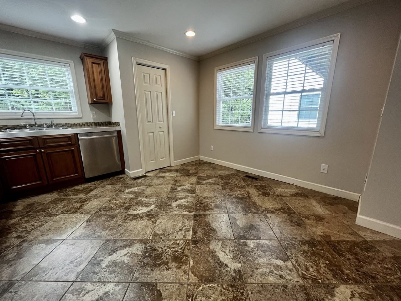 48 Nathan Rd #1 - Photo 4 of 10