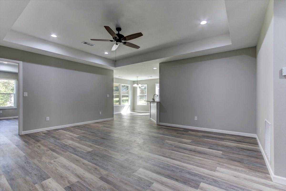 203 Elysian Hills Dr - Photo 2 of 11