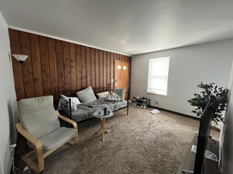 156 W 8th Ave #A - Photo 2 of 21