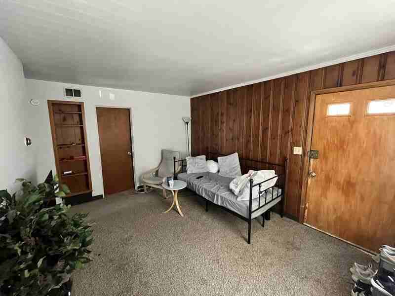 156 W 8th Ave #A - Photo 3 of 21