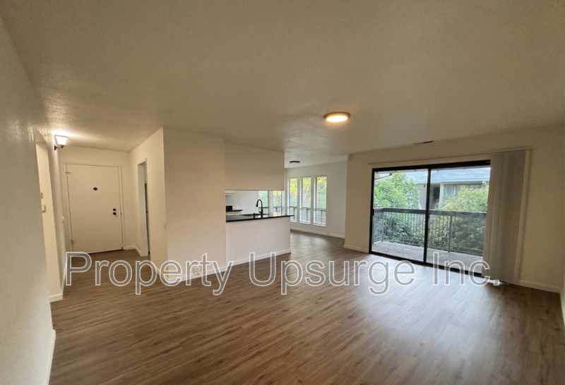 855 Lakeside Dr #6 - Photo 6 of 16