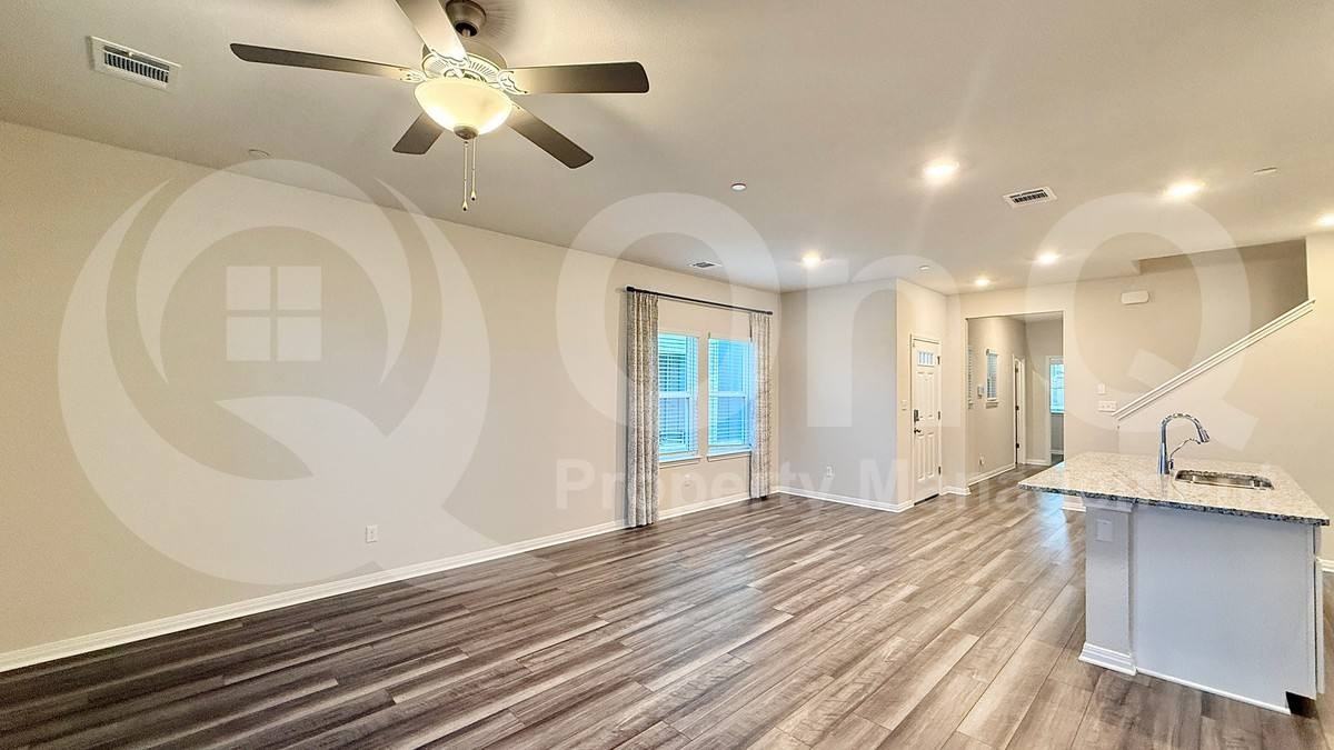 1850 Settlers Glen Dr #104 - Photo 5 of 10