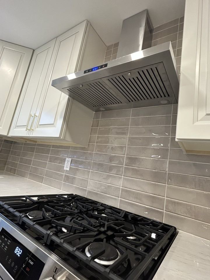 2731 E 65th St #1stFL - Photo 3 of 14