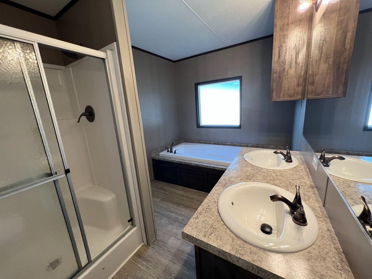 5702 Shoreline Cir S #NA - Photo 3 of 4