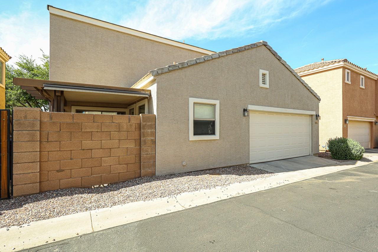 2665 E Bart St - Photo 2 of 43