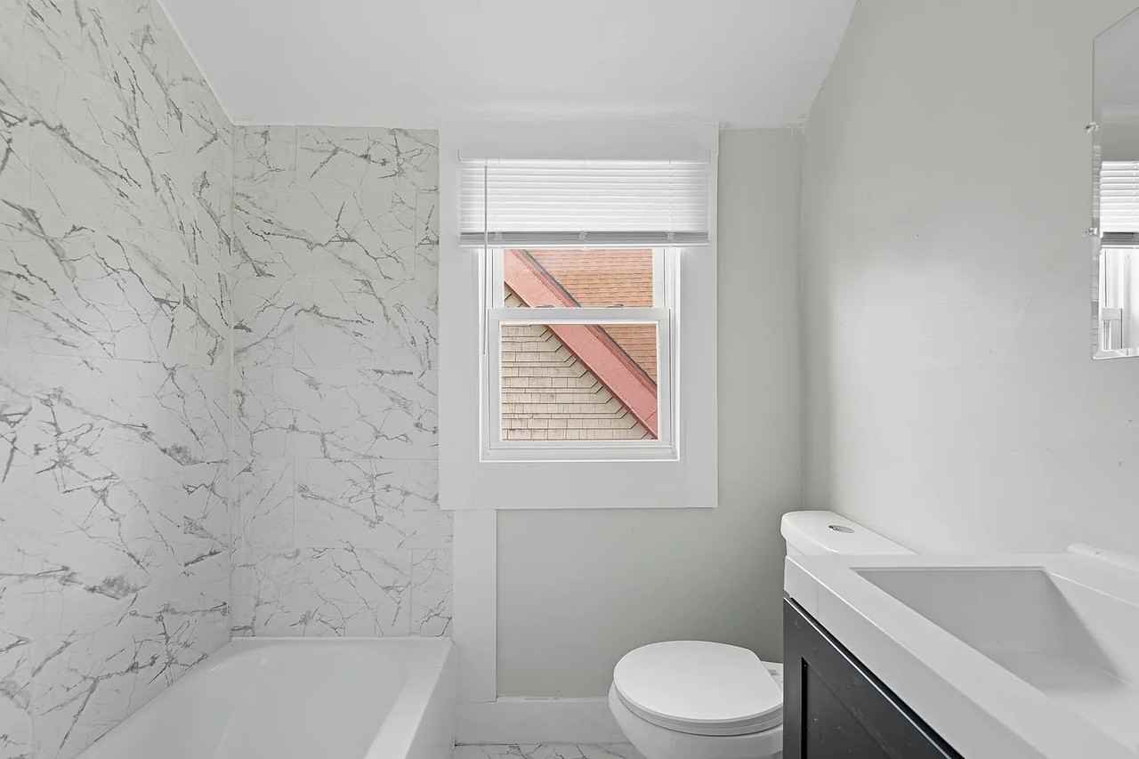 3536 N 19th St - Photo 7 of 9