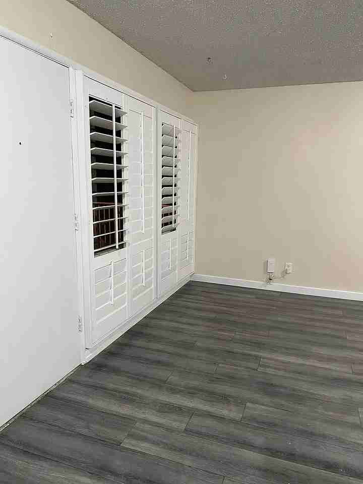 73 F St - Photo 2 of 9