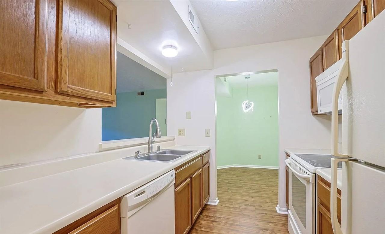 3211 Heritage Square Dr - Photo 7 of 8