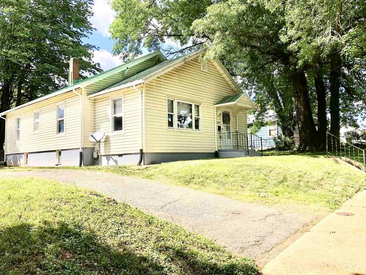 2205 Mayflower Dr #NA - Photo 3 of 23