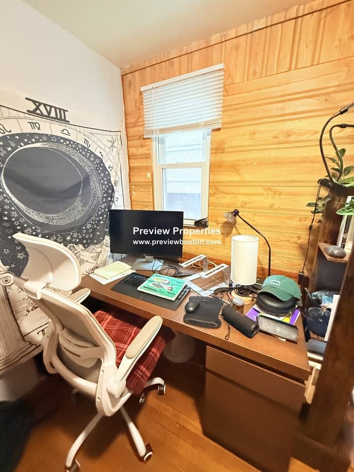 Commonwealth Ave #2B - Photo 7 of 9