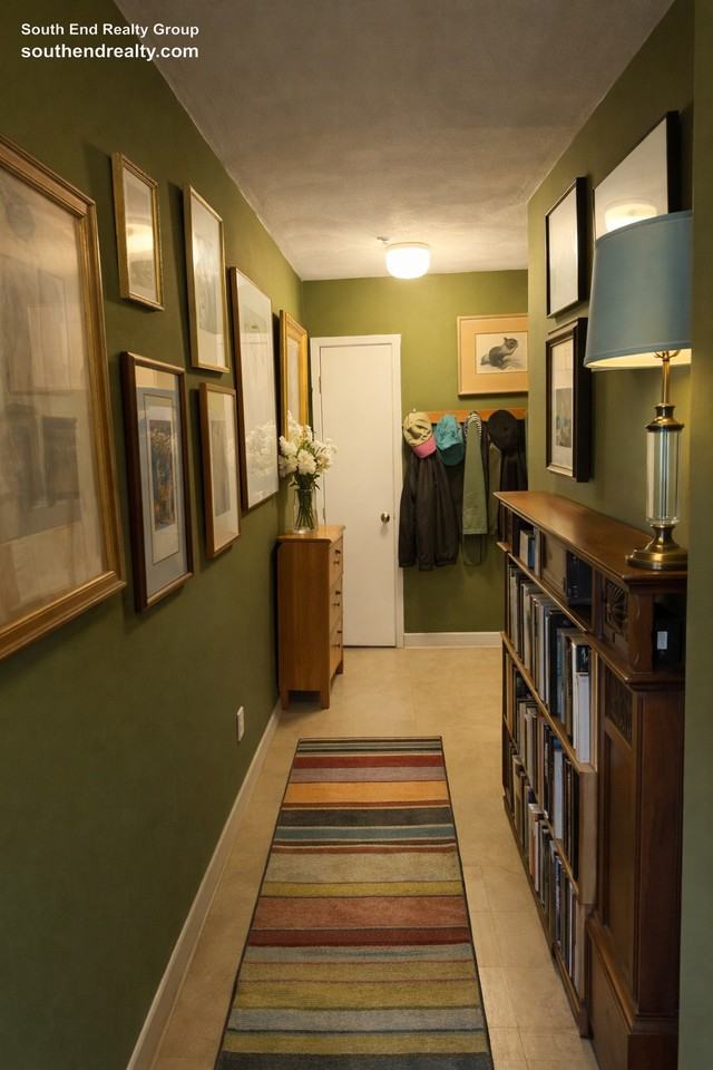 567 Tremont St #16 - Photo 3 of 6