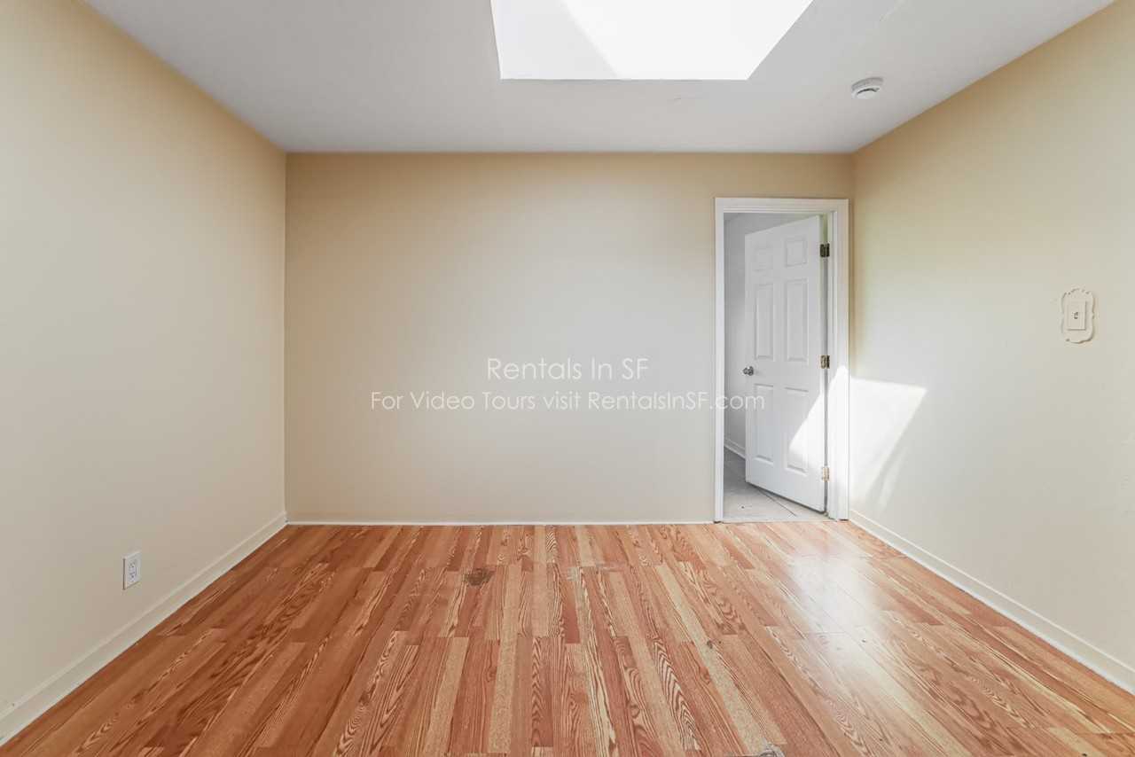 1323 47th Ave #4 - Photo 4 of 12