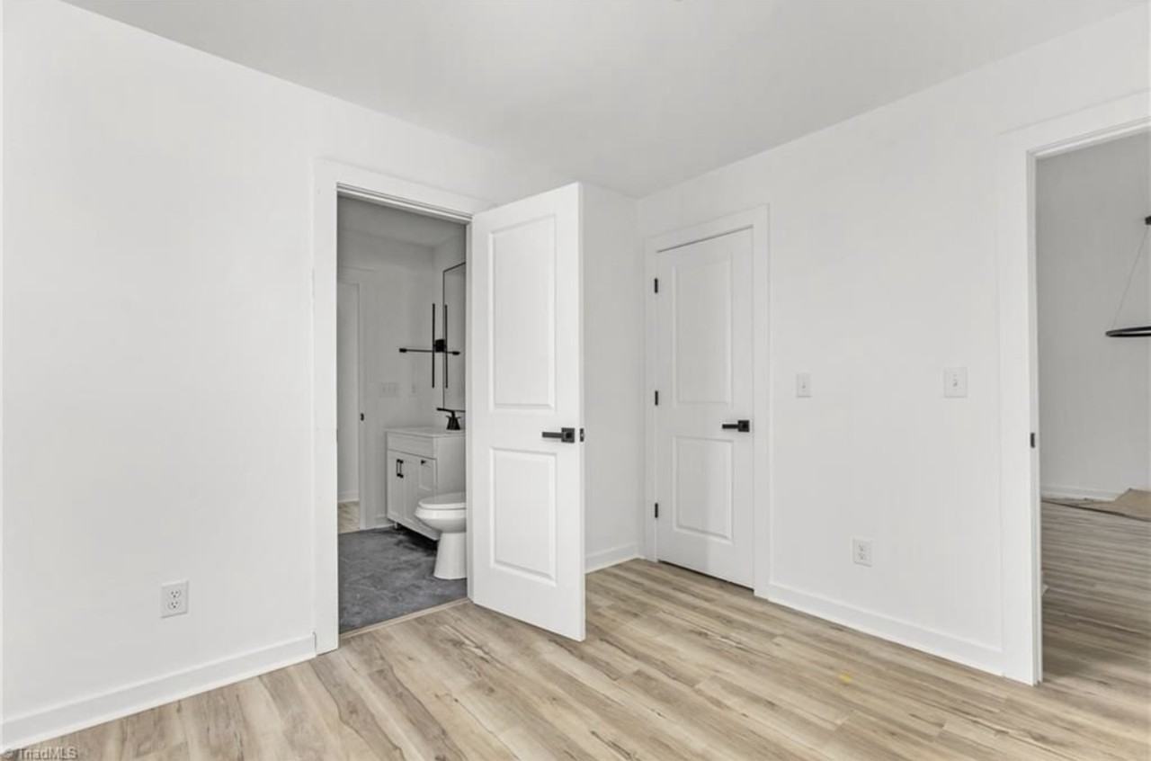 701 E Commerce Ave #NA - Photo 3 of 16