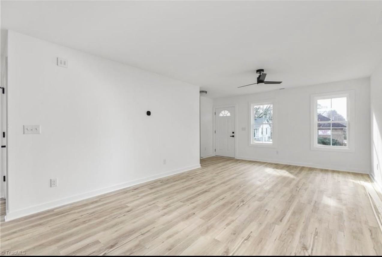 701 E Commerce Ave #NA - Photo 5 of 16