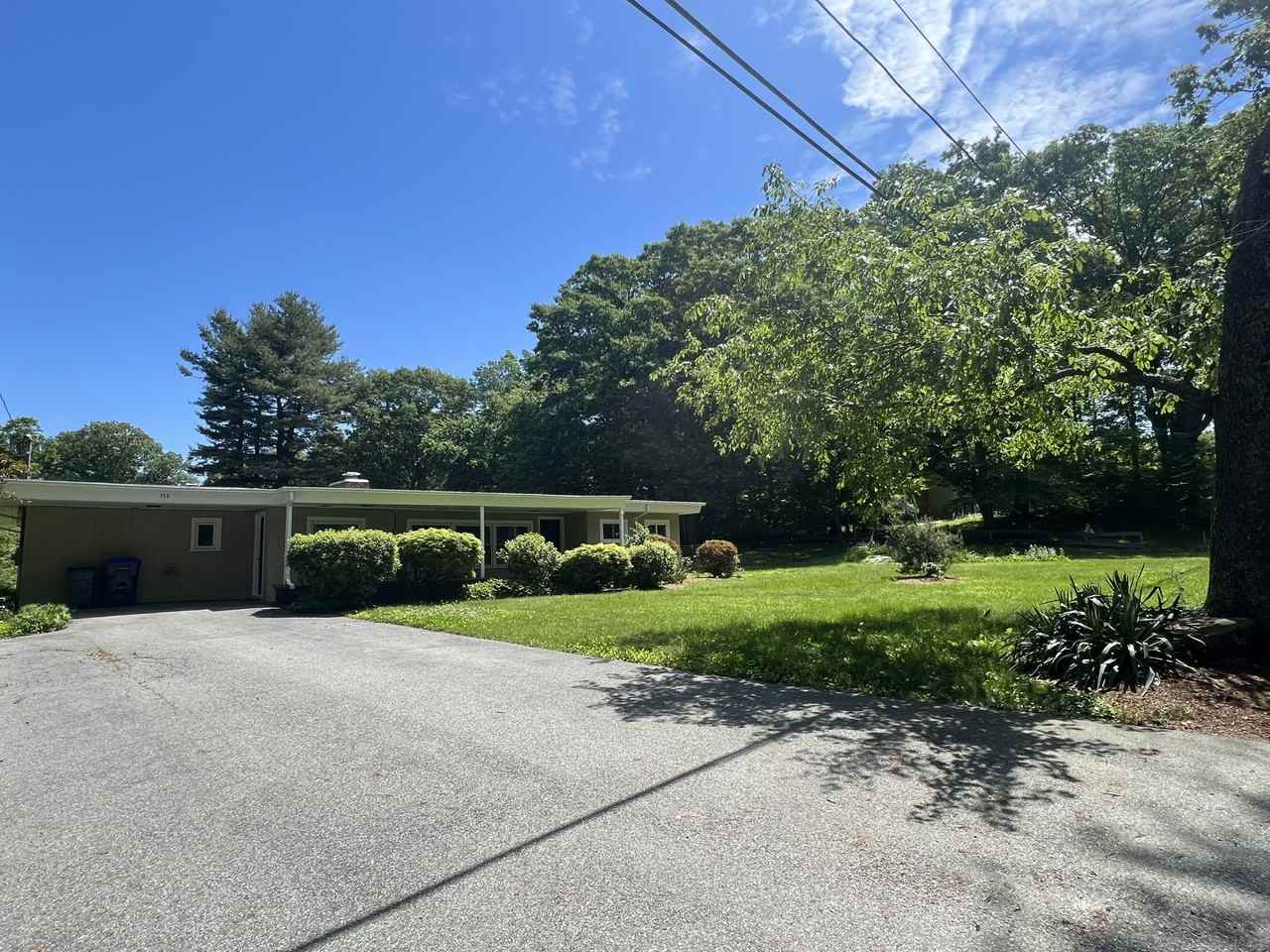 172 Brigham Hill Rd #172 - Photo 4 of 15